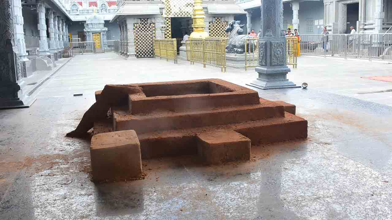 నేటి నుంచి గుట్టలో దేవీ శరన్నవరాత్రోత్సవాలు