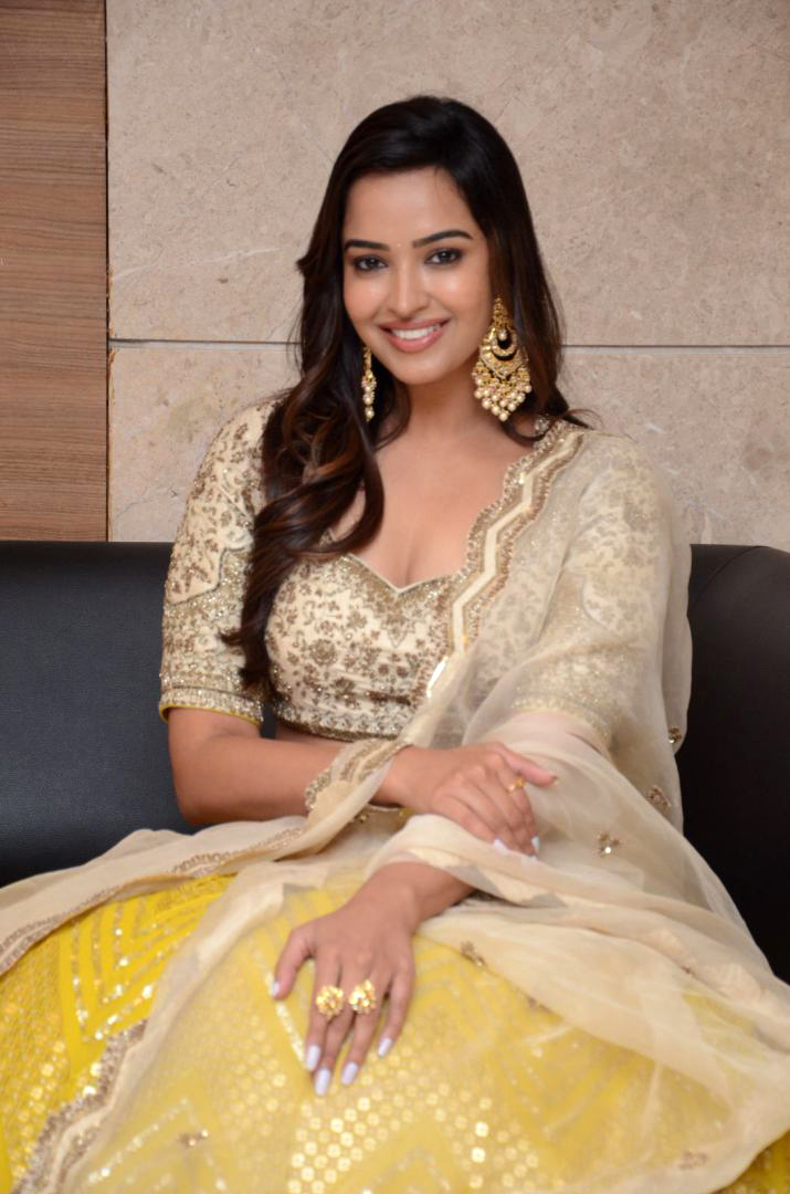 Pujita Ponnada