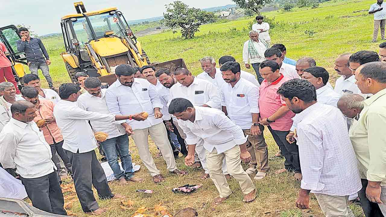 అర్కతలలో ఫుడ్‌ ప్రాసెసింగ్‌ యూనిట్లు