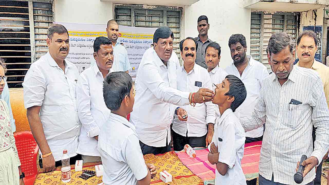 ఆరోగ్య సంరక్షణపై ప్రభుత్వం ప్రత్యేక దృష్టి