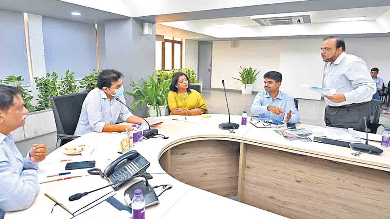 మరిన్ని లింక్‌ రోడ్లు