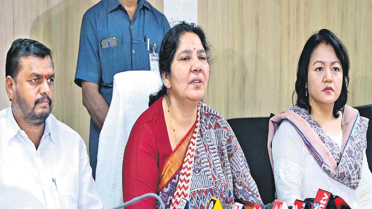 సమున్నతంగా గిరిజన ఆత్మగౌరవం