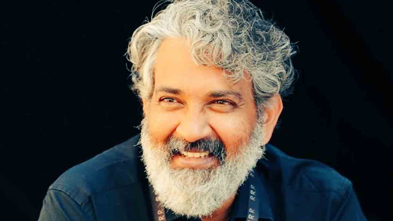 SS Rajamouli | ఆ సినిమా చేస్తే రెండు ప‌డ‌వ‌ల‌పై ప్ర‌యాణించిన‌ట్టే : ఎస్ఎస్ రాజ‌మౌళి