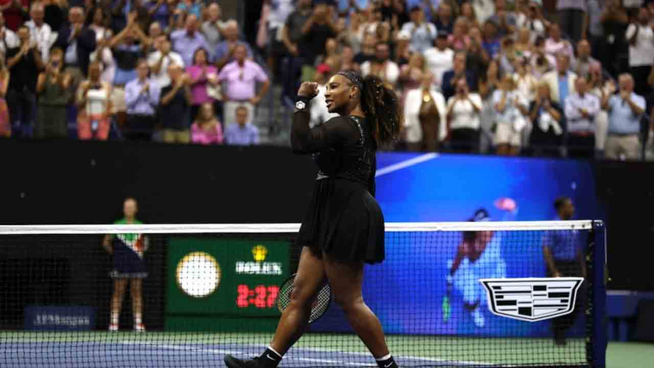 యూఎస్‌ ఓపెన్‌లో సంచలనం.. వరల్డ్‌ నంబర్‌ 2ను మట్టికరిపించిన సెరెనా విలియమ్స్‌