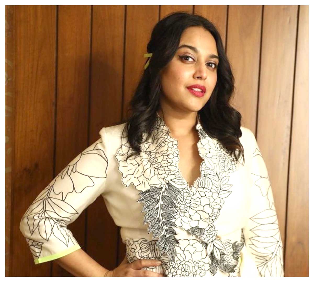 Swara Bhasker | క్రేజీ ఫొటోల‌తో కేక‌పుట్టిస్తున్న స్వర భాస్కర్..