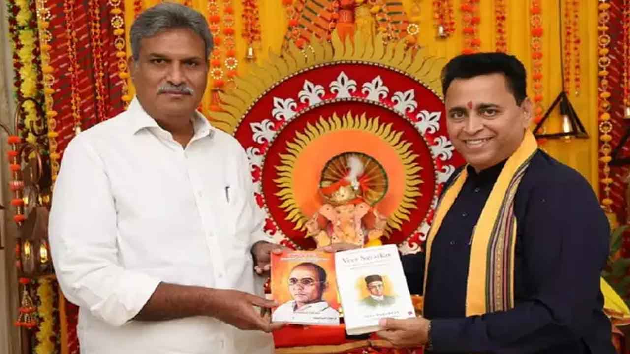 ఏపీ బీజేపీ ఇంఛార్జీ ఇంటికి టీడీపీ ఎంపీ..