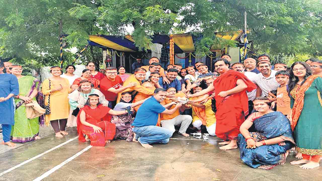 సమాజ సేవలో ఇదో అద్భుతం