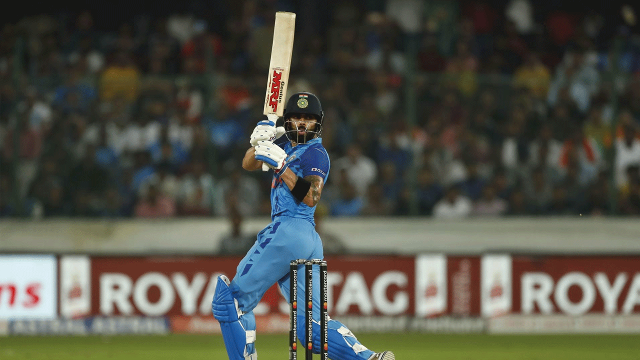 Virat Kohli | ఒక ఛాంపియన్‌లా ఆడాడు.. కోహ్లీపై పాక్ మాజీ కెప్టెన్ ప్రశంసలు