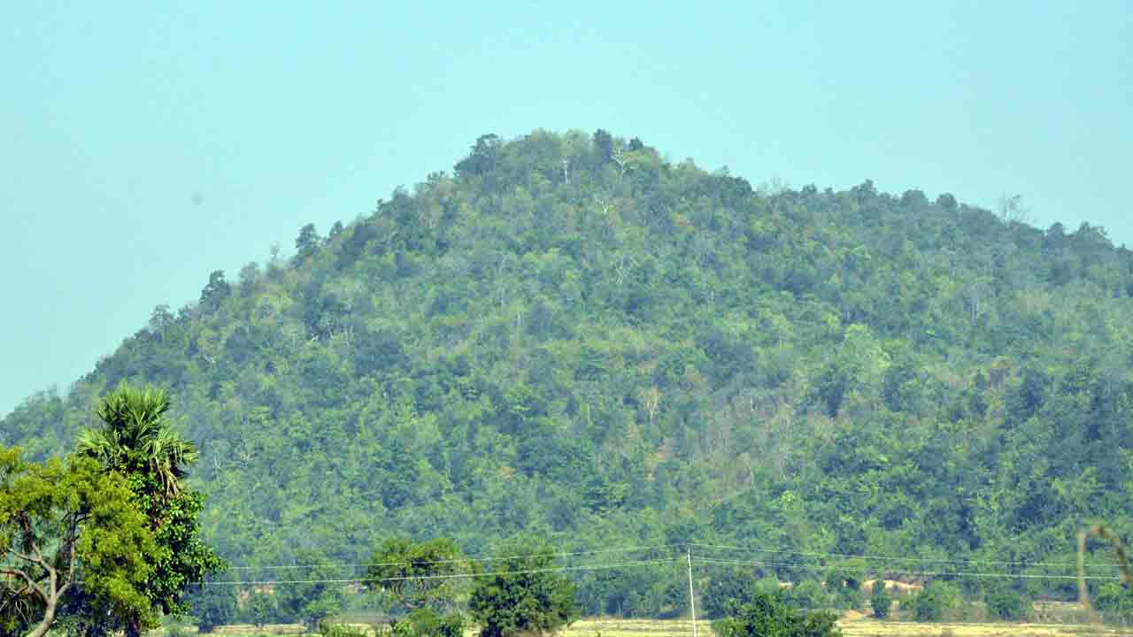 ఉక్కు పరిశ్రమపై చేతులెత్తేసిన బీజేపీ