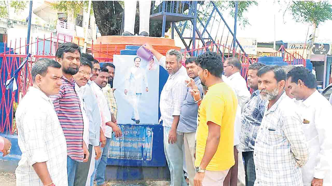 సీఎం కేసీఆర్‌ దళితుల పక్షపాతి