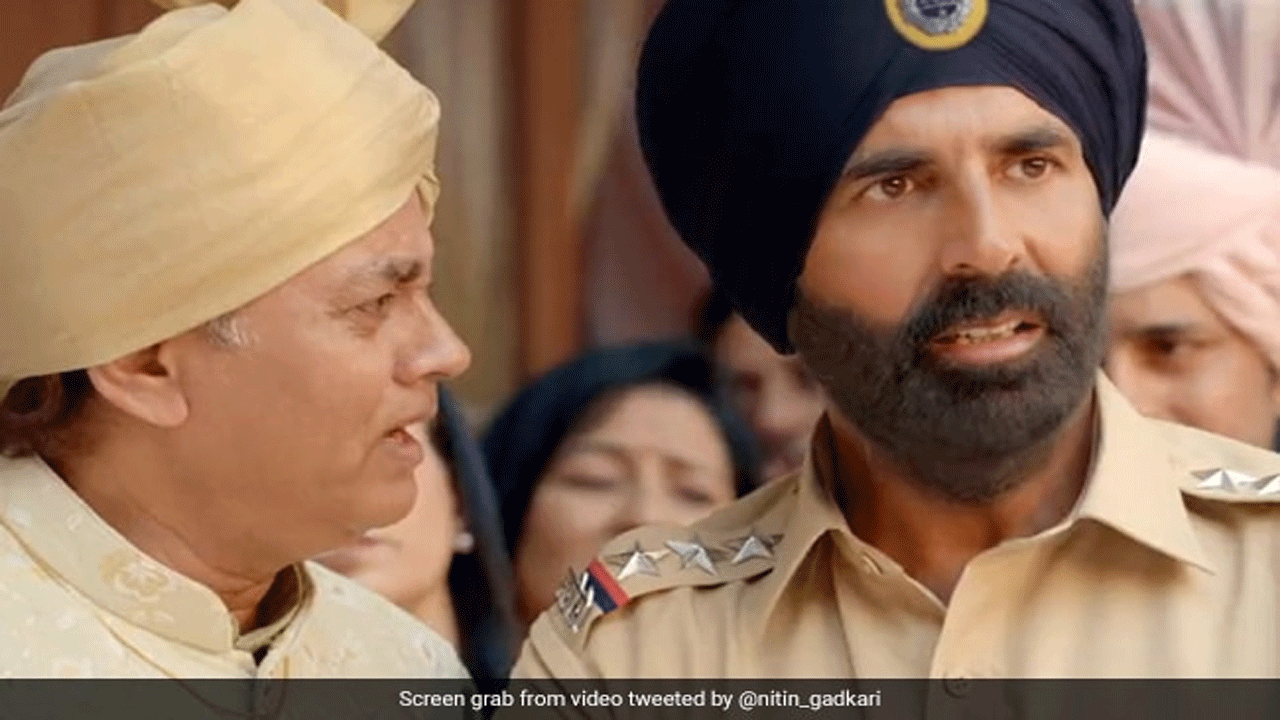 అక్ష‌య్‌కుమార్ యాడ్‌ను ట్వీట్ చేసిన నితిన్ గ‌డ్క‌రీ.. చెల‌రేగిన వివాదం