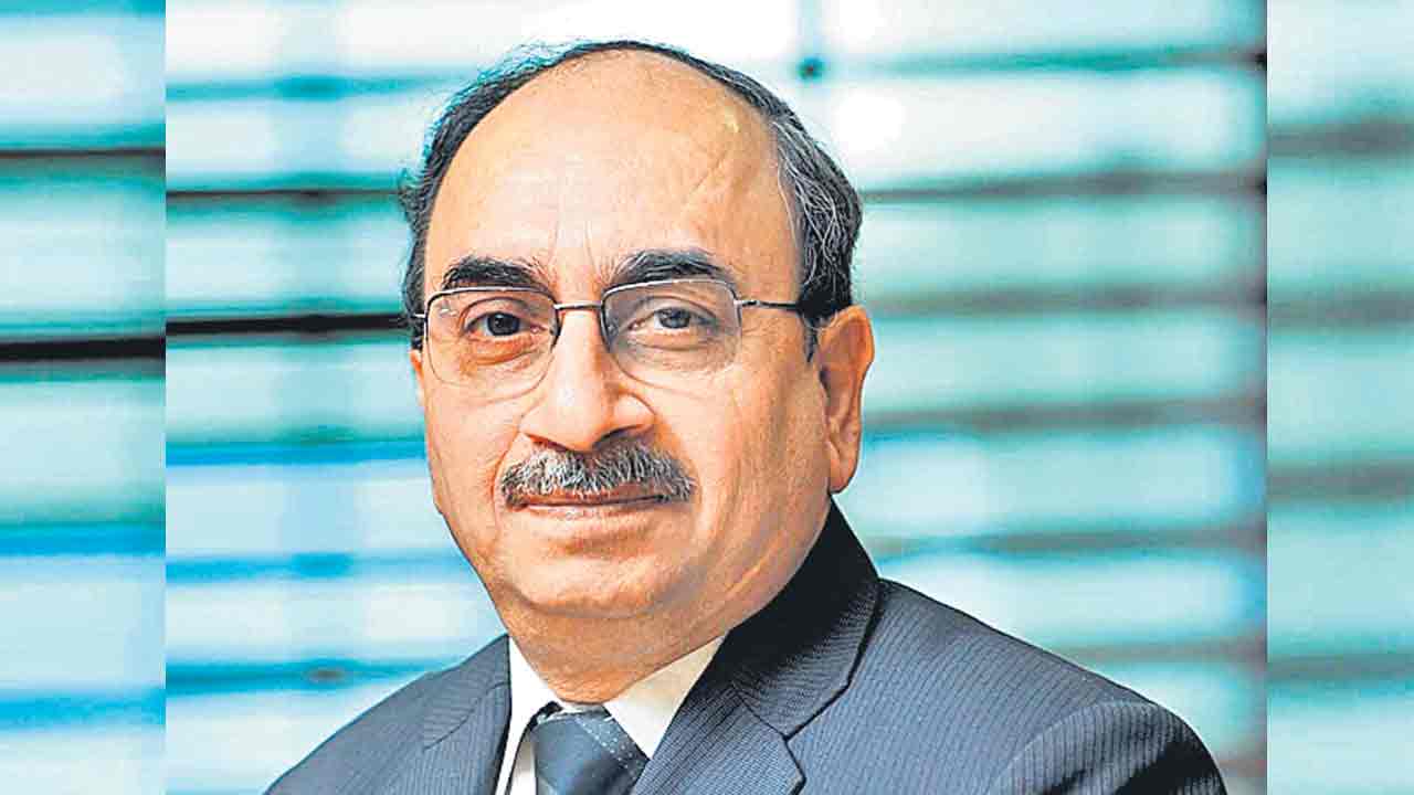 మోసపోతే వెంటనే చెప్పండి: ఎస్బీఐ