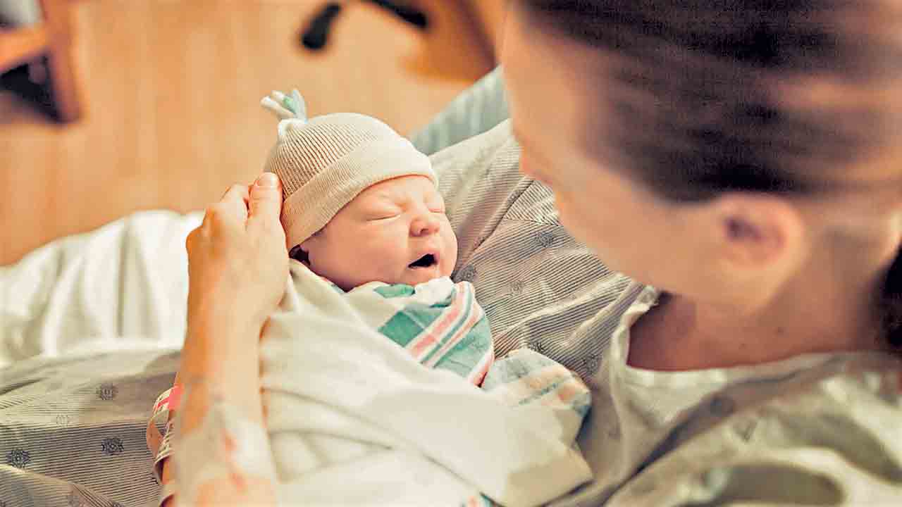 పాపాయికి వెచ్చని స్వాగతం