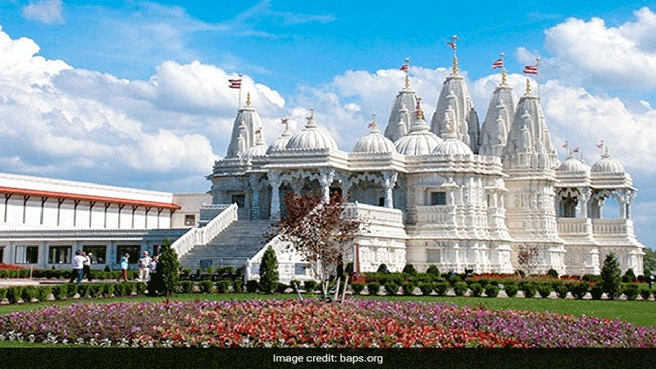కెన‌డాలో హిందూ ఆల‌యం ధ్వంసం..