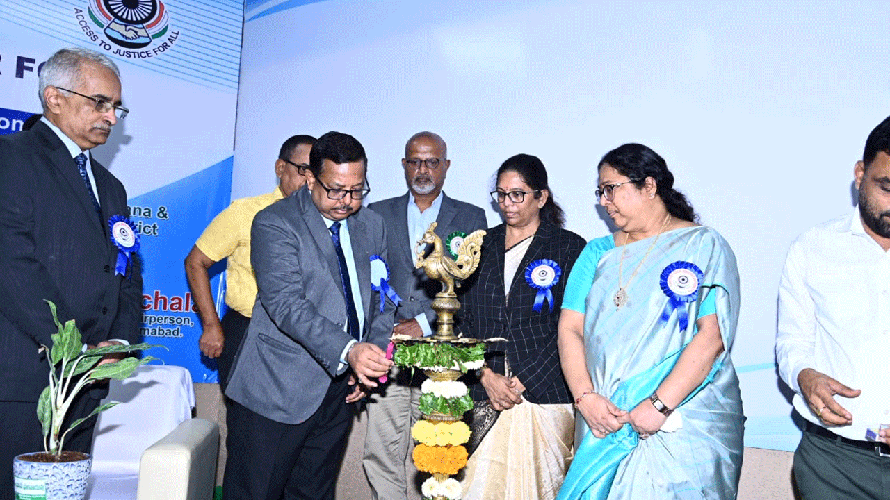 ప్రజలకు న్యాయ సహాయం అందించడానికి సిద్ధం : జస్టిస్ ఉజ్జల్ బుయాన్