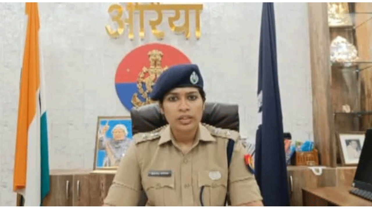 దారుణం | ప‌రీక్ష‌లో త‌ప్పు చేశాడ‌ని ద‌ళిత విద్యార్ధిని చావ‌బాదాడు : టీచ‌ర్‌పై కేసు న‌మోదు