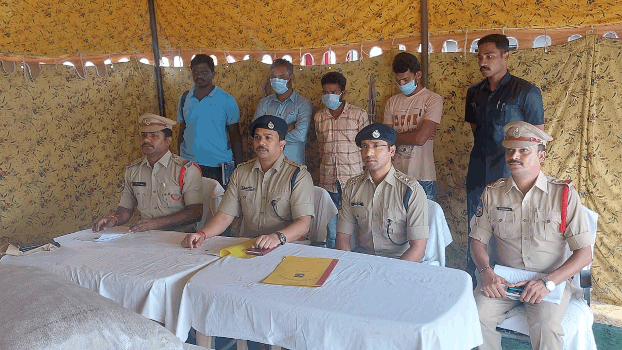 Crime news | ములుగు జిల్లాలో 105 కిలోల గంజాయి పట్టివేత