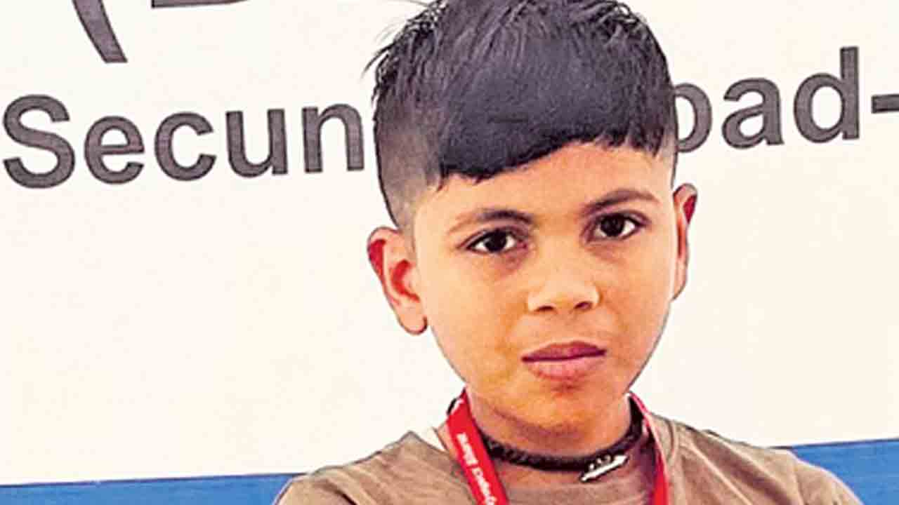 వేర్వేరు చోట్ల ముగ్గురు అదృశ్యం