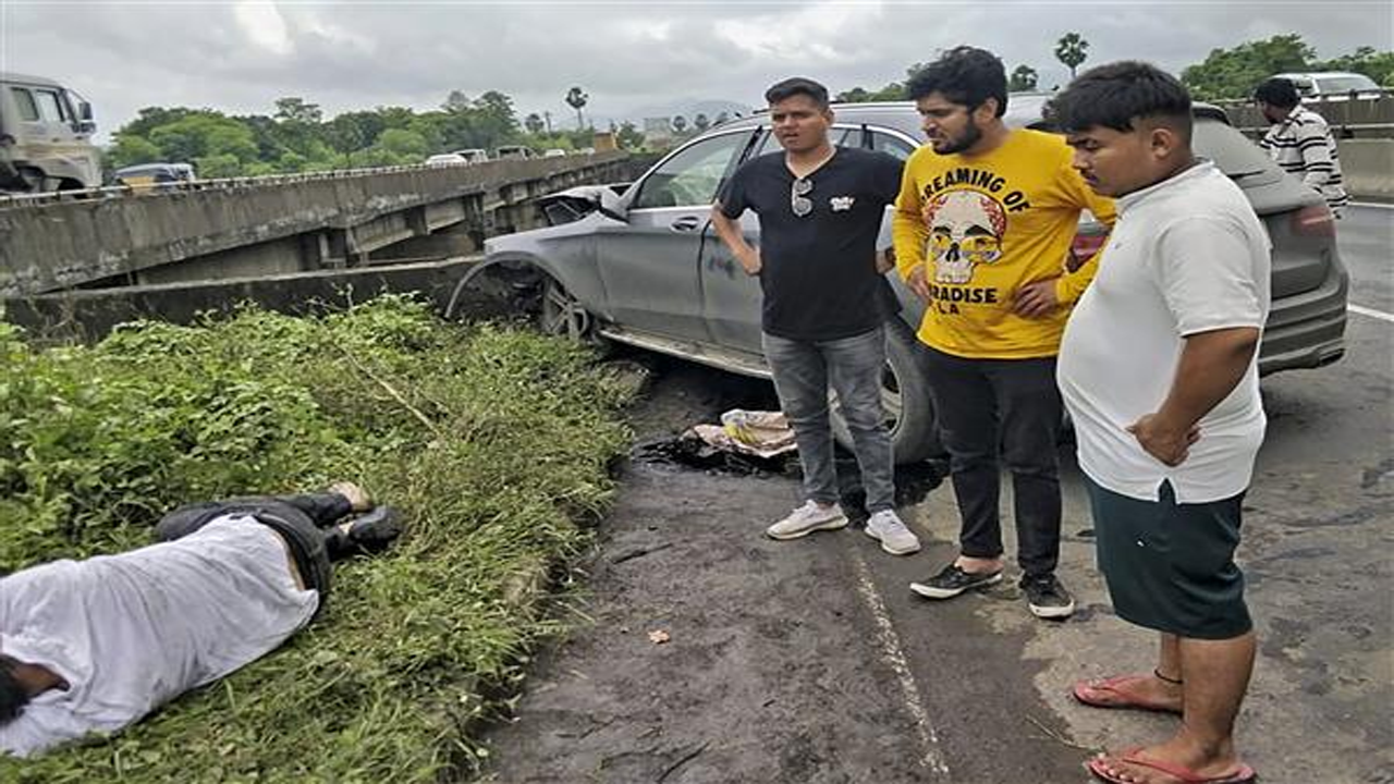 సైర‌స్ మిస్త్రీ సీటు బెల్టు పెట్టుకోలేదు.. 9 నిమిషాల్లో 20 కిలోమీట‌ర్ల ప్ర‌యాణం