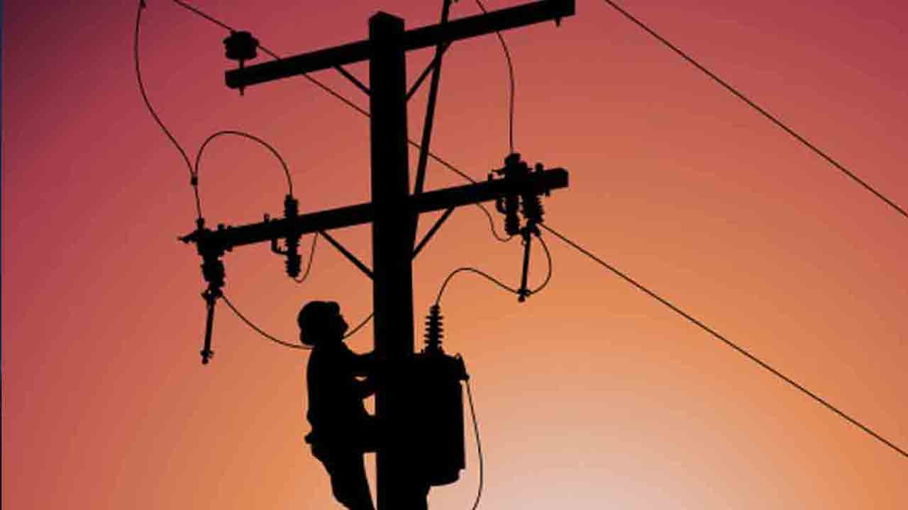 ఆ విద్యుత్‌ కనెక్షన్లు తొలగించొద్దు.. ప్రభుత్వం ఆదేశం
