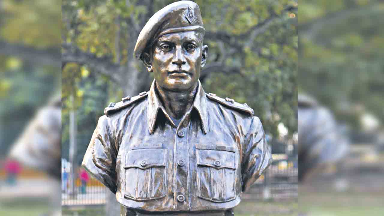 నిజాం మేజర్‌కు పరమ వీరచక్ర