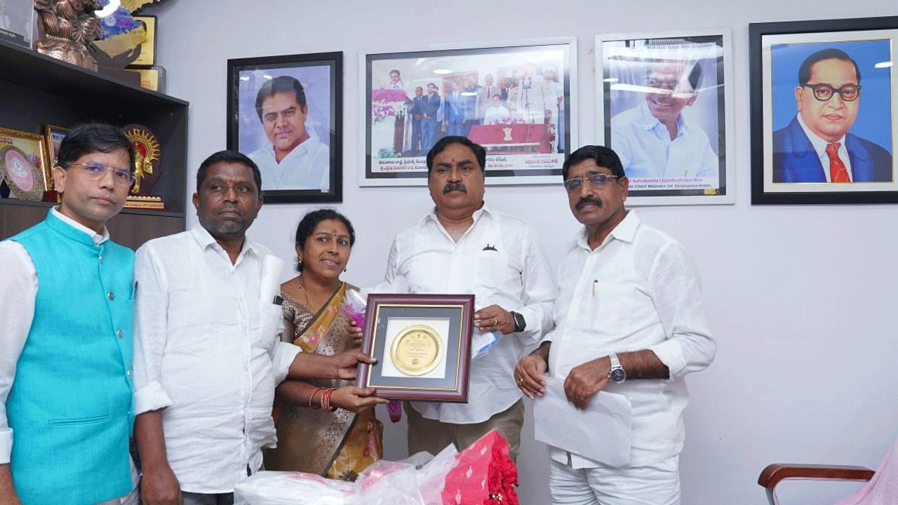 దేశానికే ఆదర్శం ముఖరా (కే) గ్రామం : మంత్రి ఎర్రబెల్లి