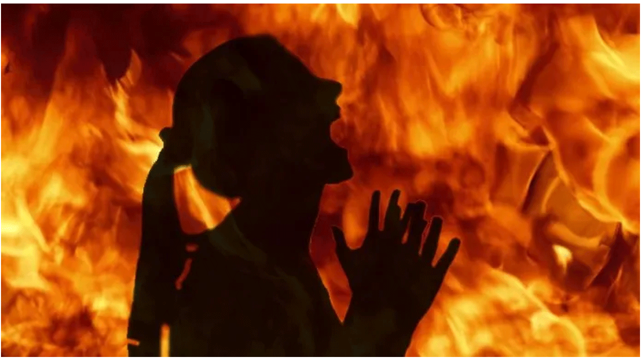 ద‌ళిత బాలిక‌పై సామూహిక లైంగిక దాడి : మృత్యు ఒడిలోకి బాధితురాలు