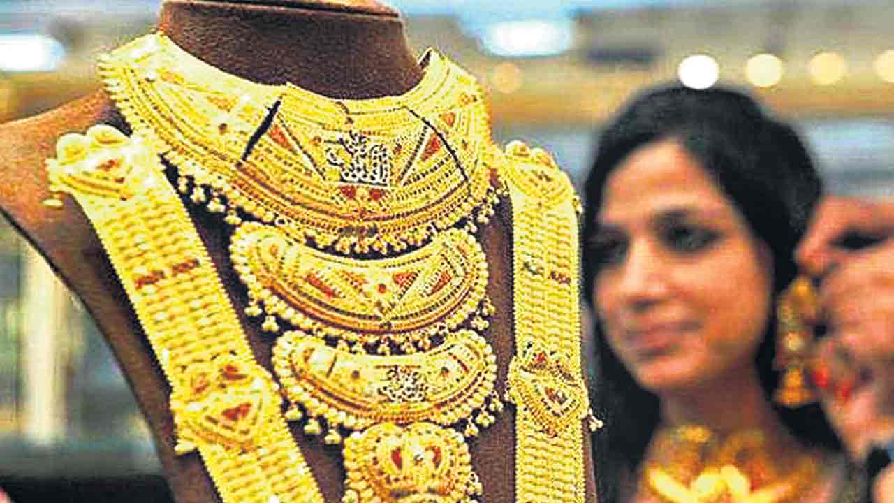 Gold Rates | ఇక బంగారం కొన‌గ‌ల‌మా.. కార‌ణం తెలిస్తే షాక్ తింటారు..!