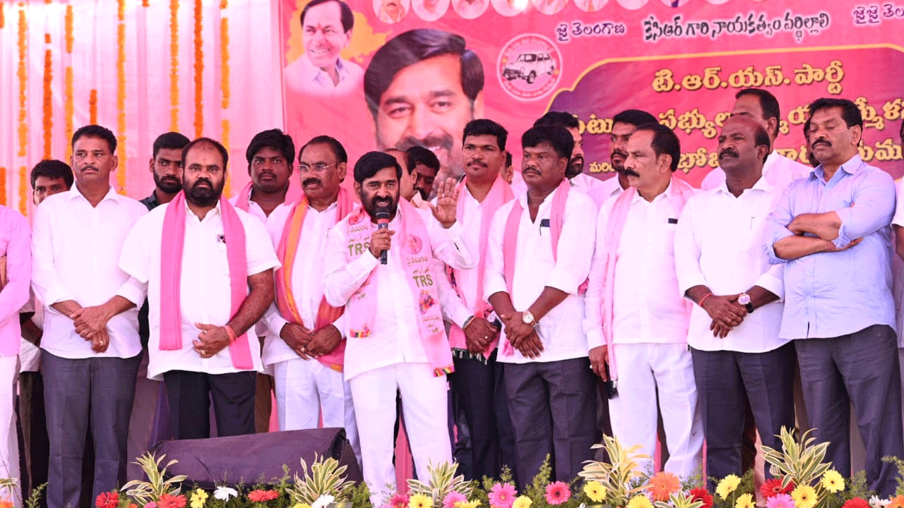 సీఎం కేసీఆర్‌పై విషం చిమ్ముతున్న మోదీ, అమిత్ షా : మంత్రి జగదీష్ రెడ్డి