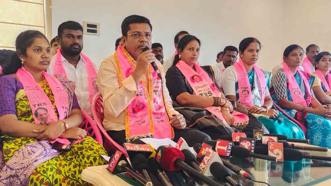 దుద్దిళ్ల కుటుంబానిది నియంతపాలన