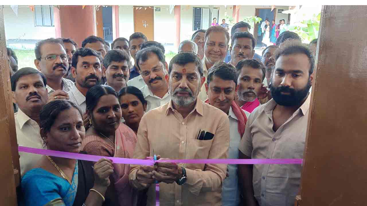 ఉజ్వల భవిష్యత్తు కోసమే ఉచిత శిక్షణ