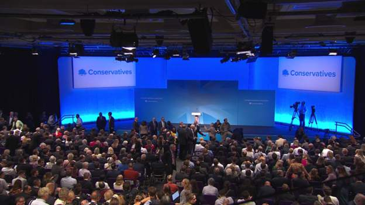 మ‌రికాసేట్లో బ్రిట‌న్ కొత్త ప్ర‌ధాని ప్ర‌క‌ట‌న‌