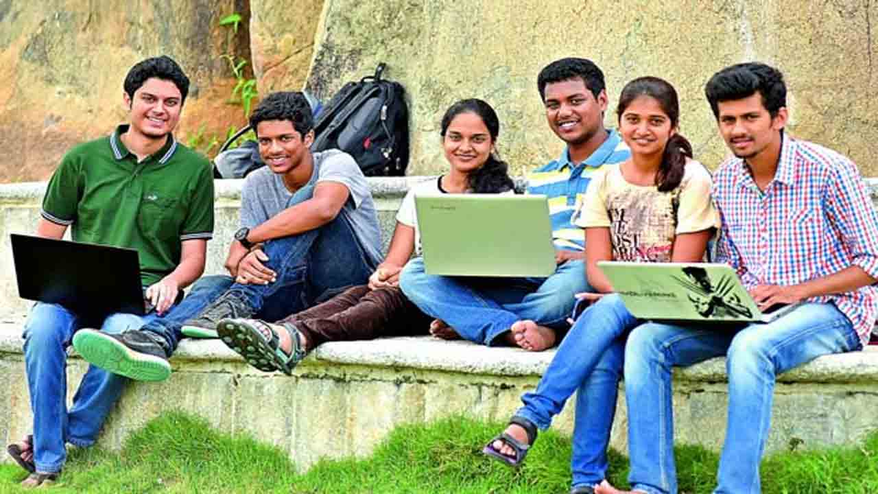 మనోళ్లు అదుర్స్‌.. కాన్ఫిడెన్స్‌ ఇండెక్స్‌లో హైదరాబాద్‌ టాప్‌