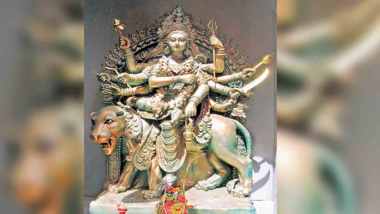 చల్లని తల్లి చంద్రఘంట