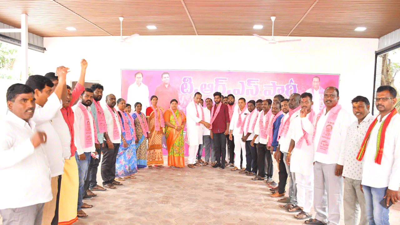 అభివృద్ధిని చూసే టీఆర్‌ఎస్‌లో చేరికలు : మంత్రి మల్లారెడ్డి