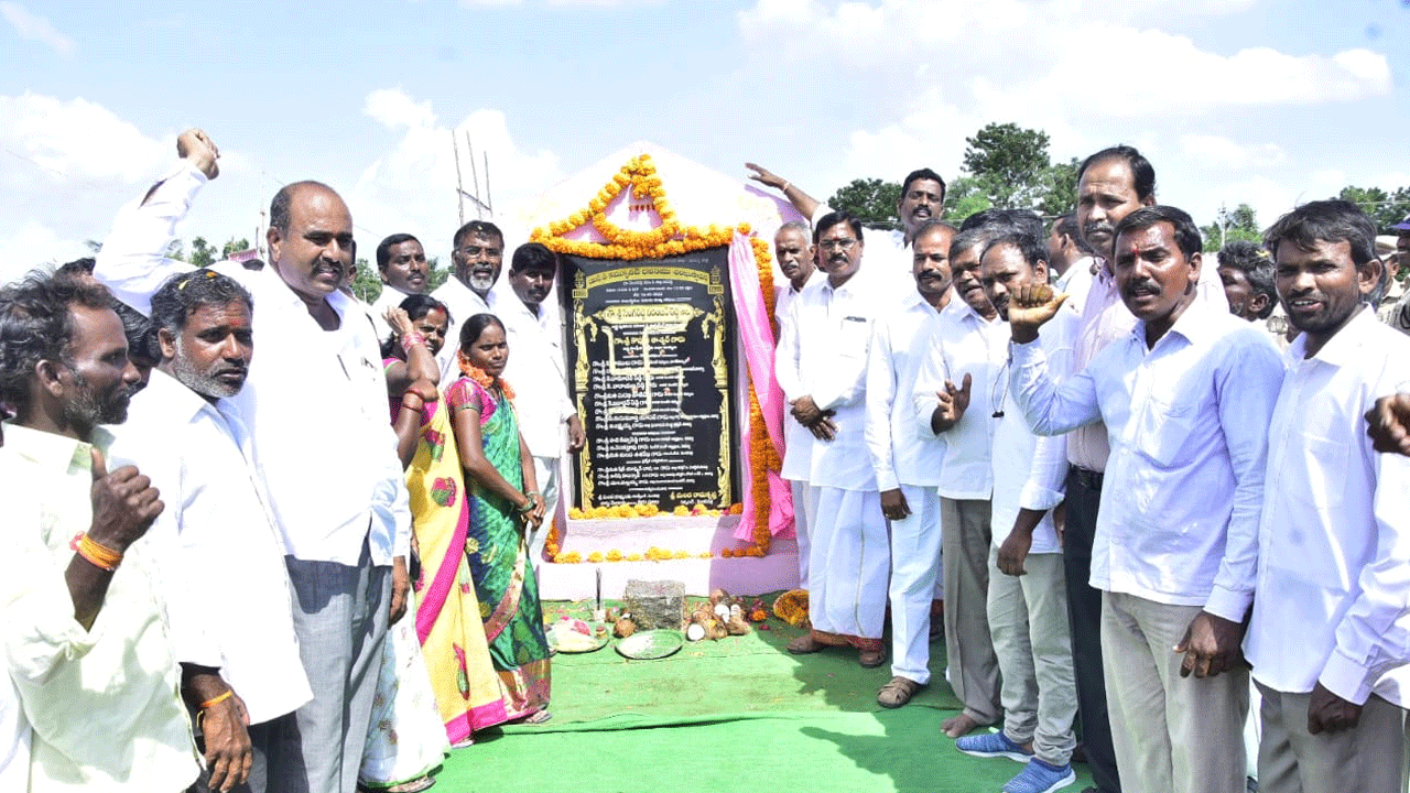 తెలంగాణ రాష్ట్ర ఏర్పాటుతోనే మార్పు సాధ్యమైంది : మంత్రి నిరంజన్‌ రెడ్డి