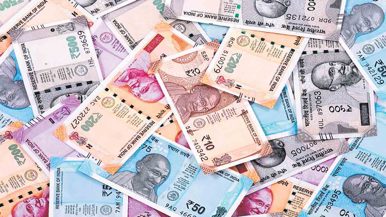 ఈడీ కస్టడీలో లక్ష కోట్లు