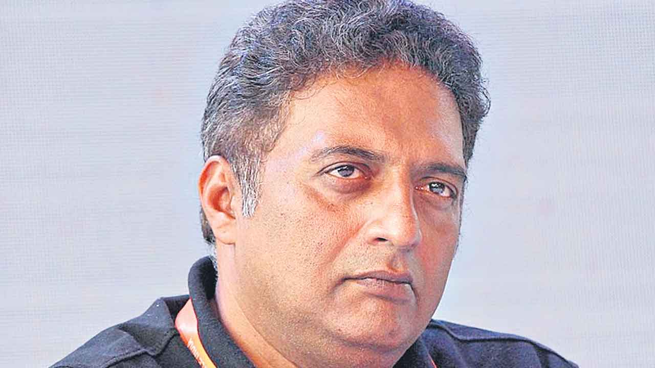 చీటర్లను ఎప్పుడు తీసుకొస్తారు మరి?