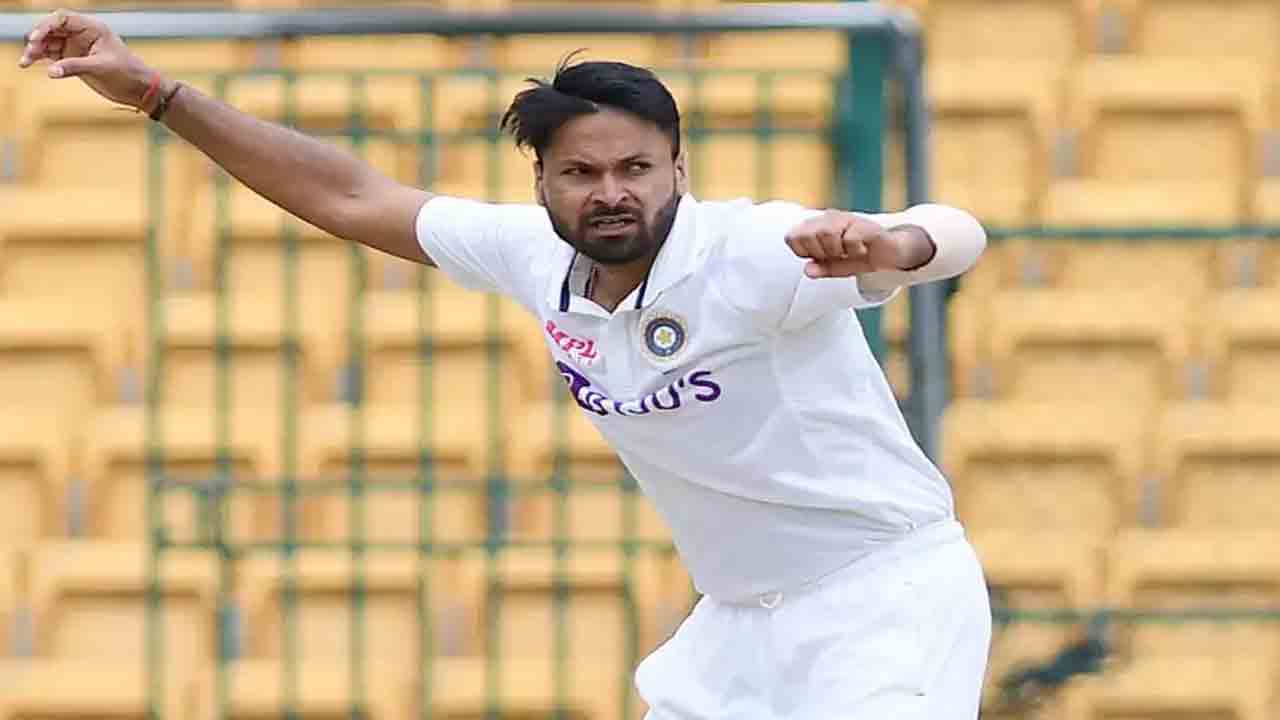 న్యూజిలాండ్‌ టెస్టులో తొలి రోజు భారత్ శుభారంభం