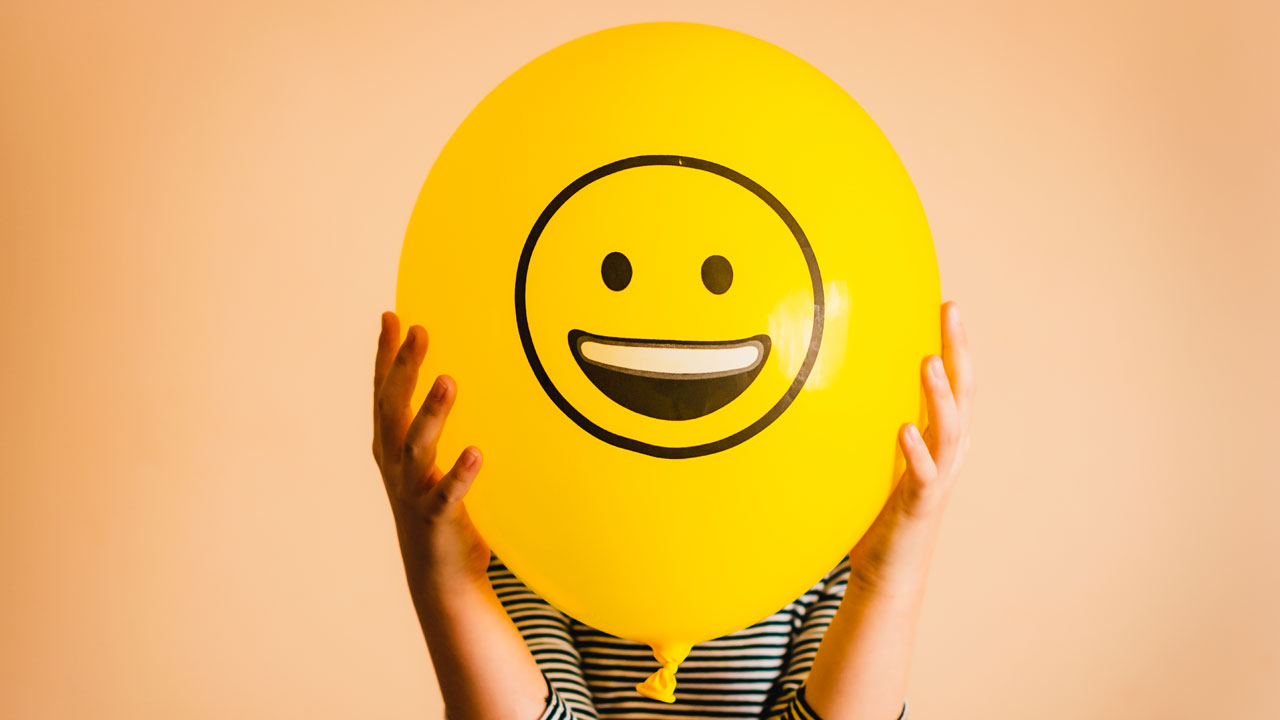 జీవితం సంతోషంగా సాగాలంటే ఎలాంటి రూల్స్ ఫాలో అవ్వాలి? ప్ర‌పంచ‌వ్యాప్తంగా ఉన్న ఫార్ములాలు తెలుసుకోండి