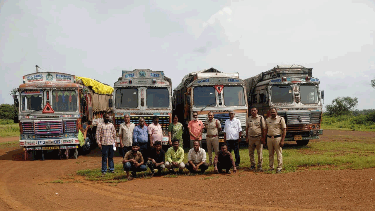 Crime news | సంగారెడ్డి జిల్లాలో 720 క్వింటాళ్ల రేషన్ బియ్య పట్టివేత