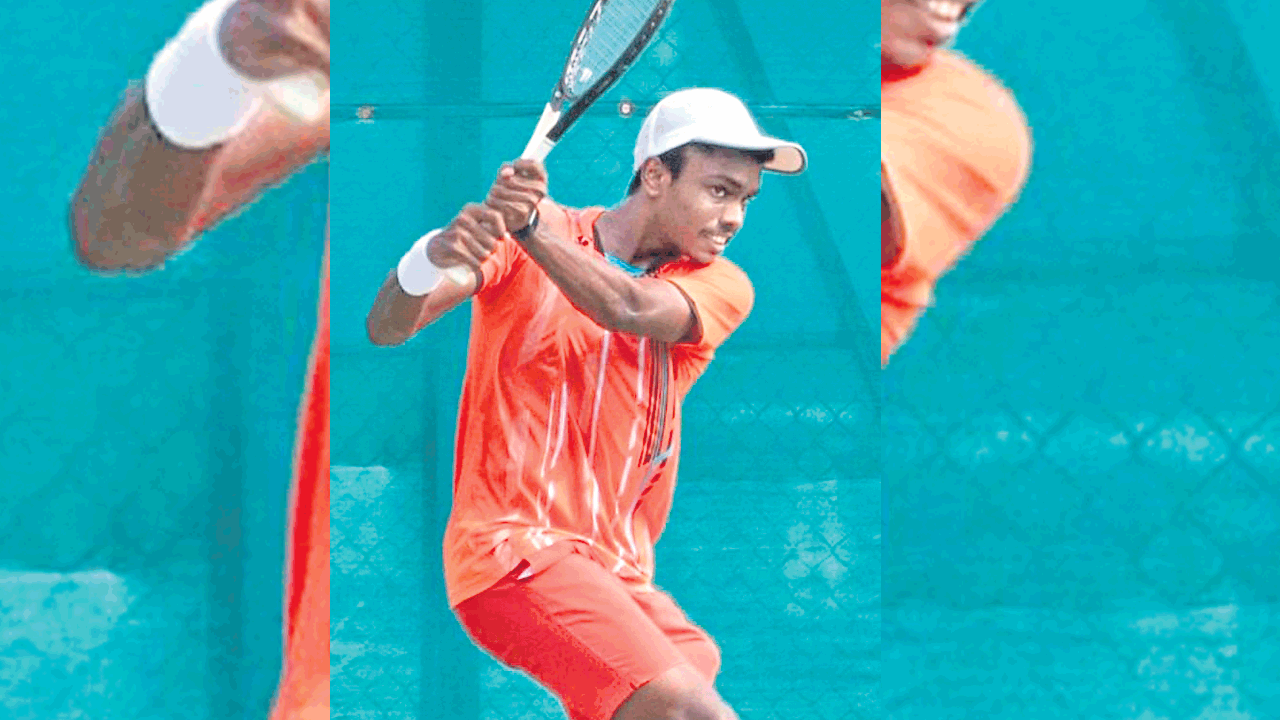 ఫైనల్లో కార్తీక్‌ జోడీ