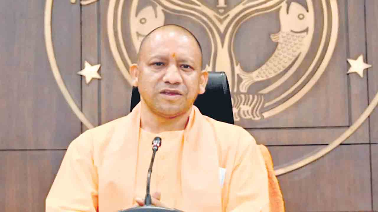 యోగి ఇచ్చిన చెక్కు బౌన్స్‌!