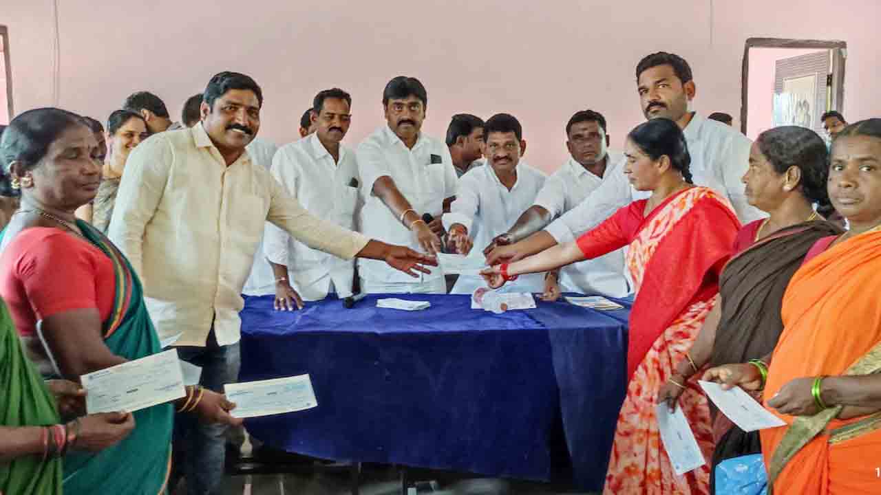 సంక్షేమ పథకాల్లో మనమే టాప్‌