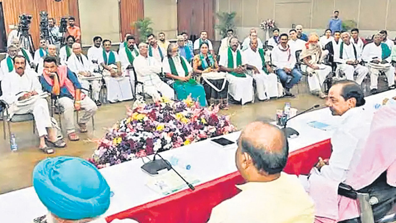 కొత్త ఆశాకిరణం కేసీఆర్‌