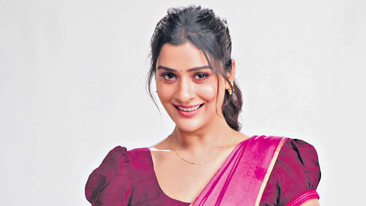 స్వాతిగా ఆకట్టుకుంటా