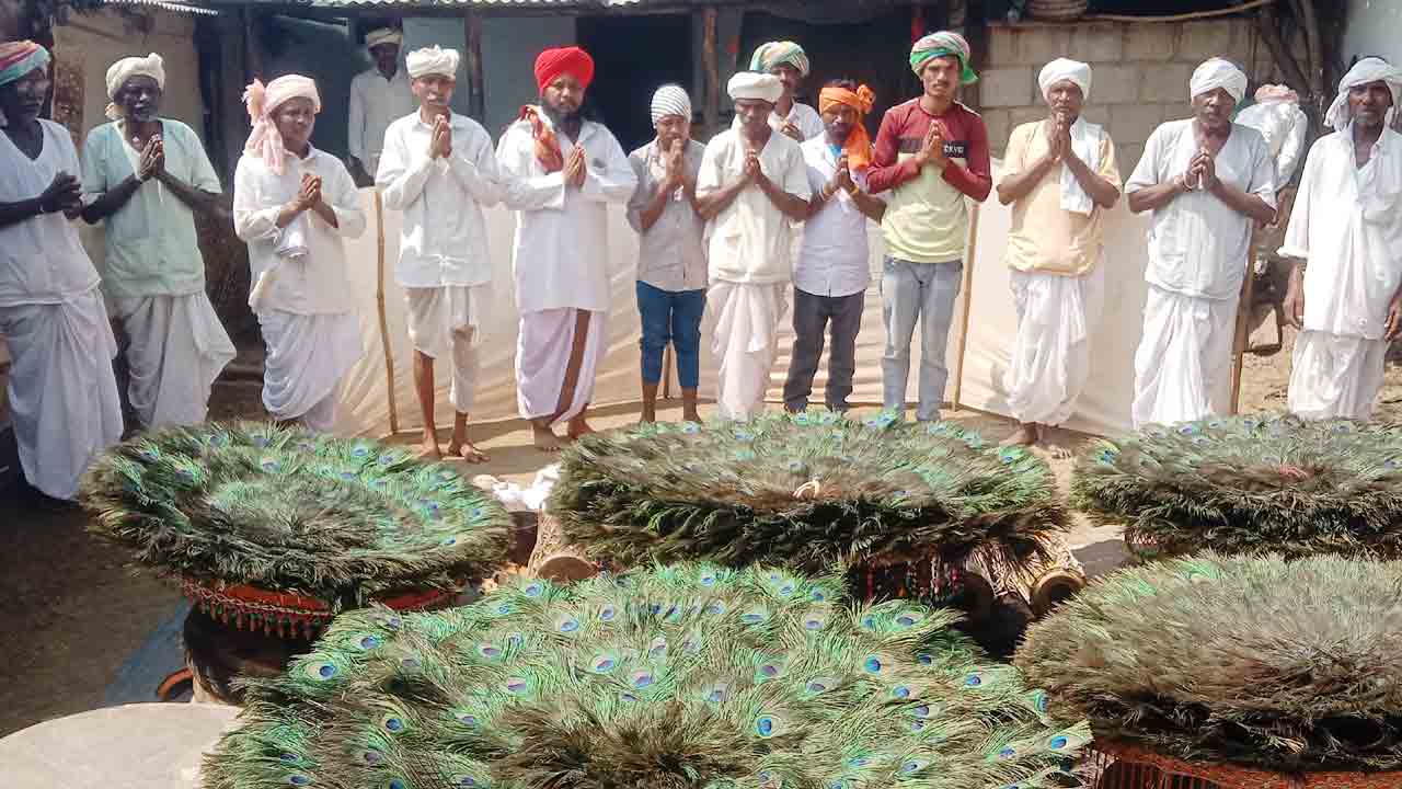 గిరి గ్రామాల్లో గుస్సాడీ సందడి