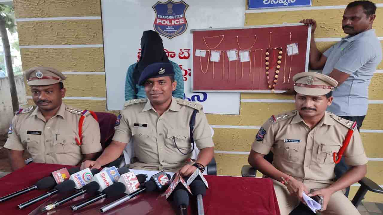 ఘరానా మోసగాడి అరెస్టు