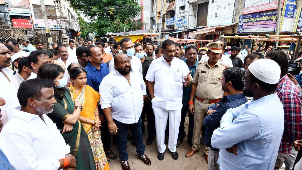 స్మార్ట్‌సిటీ పనులు త్వరగా పూర్తి చేయాలి