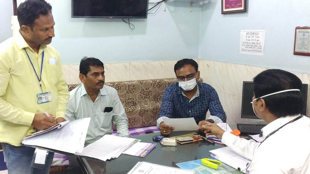 ‘దగా’ఖానలపై కొరడా